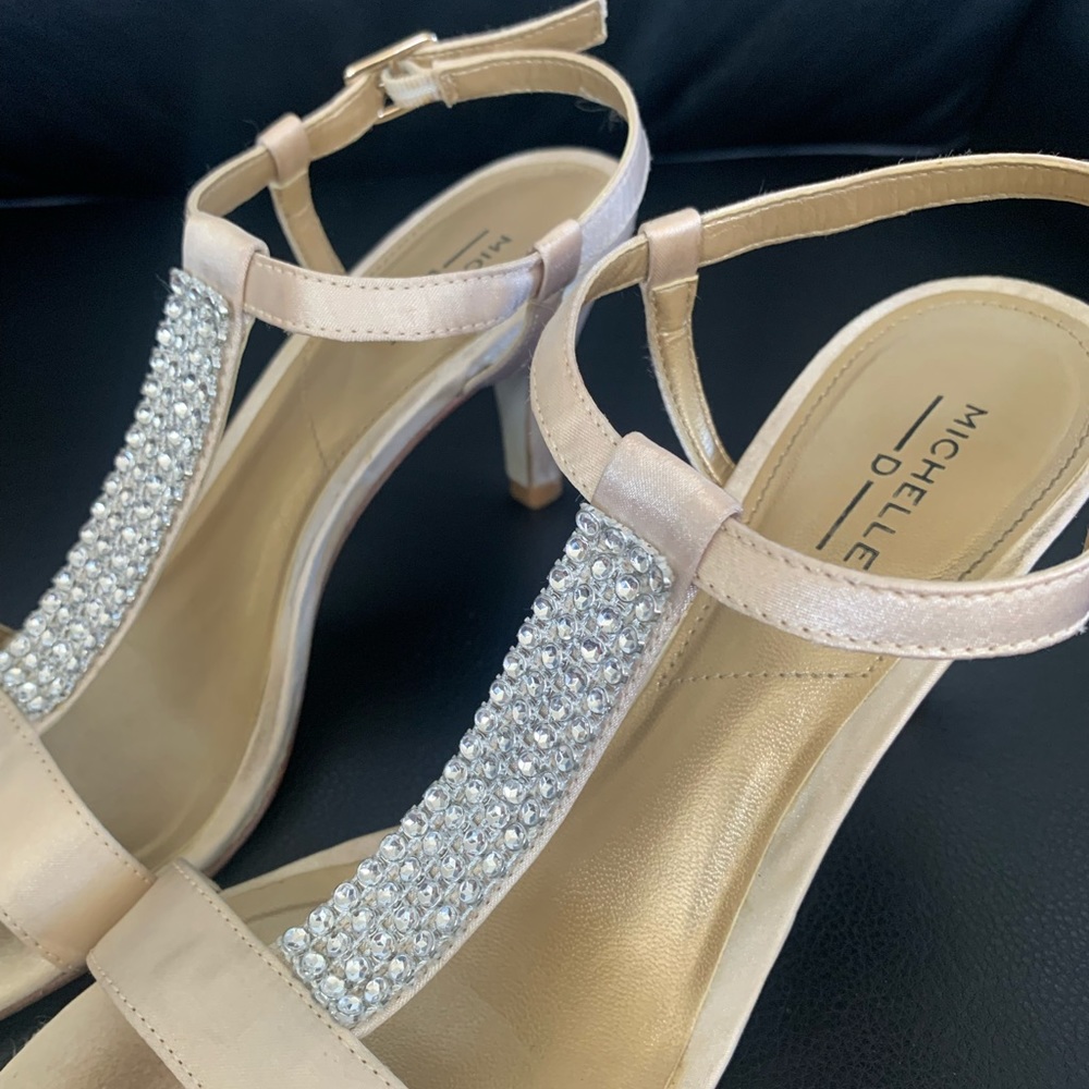 Michelle D Heels